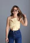SARI Fiyonk Detay Crop Bluz