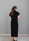 Siyah Dik Yaka Kemerli Midi Elbise