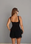 Siyah Volanlı Bluz
