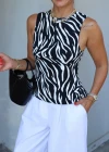 Siyah Zebra Desen Sırt Dekolteli Bluz