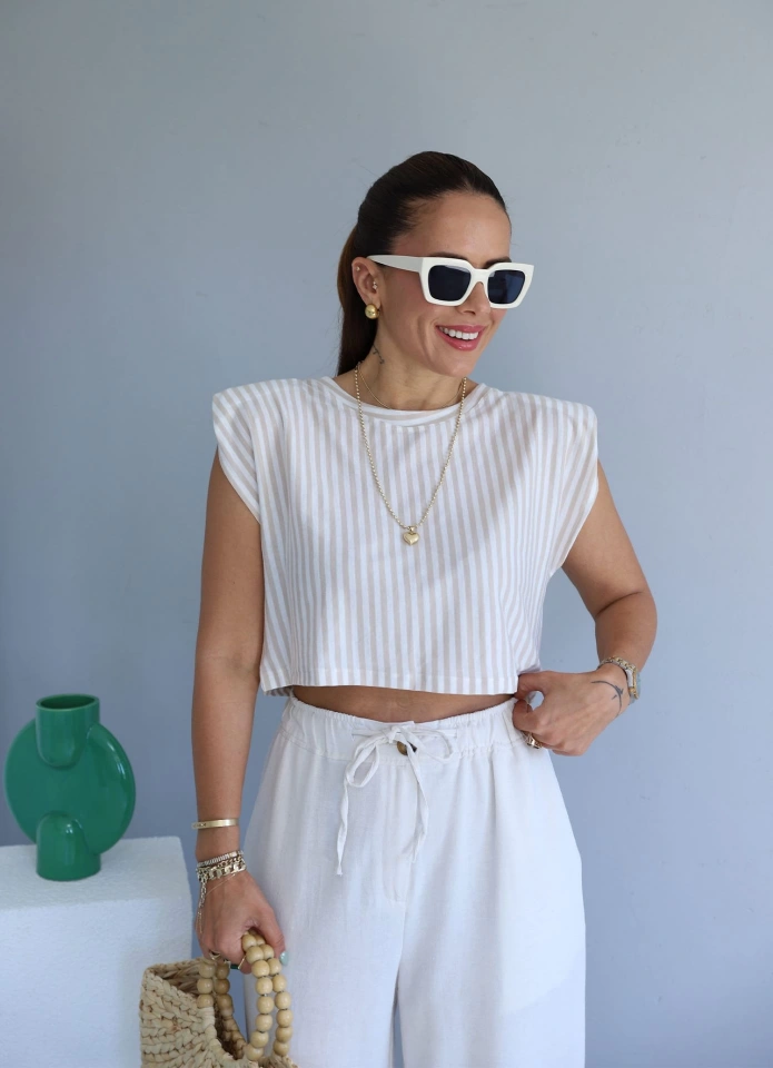 Beige Çizgili Vatkalı Crop Tshirt