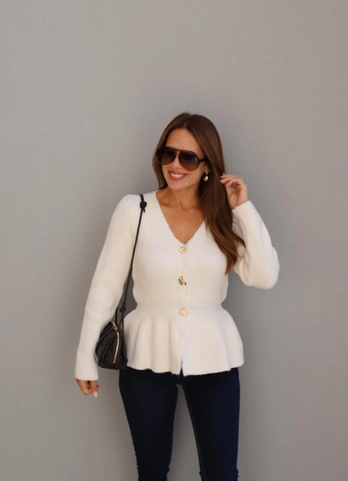 Ekru Gold Düğme Detay Peplum Hırka