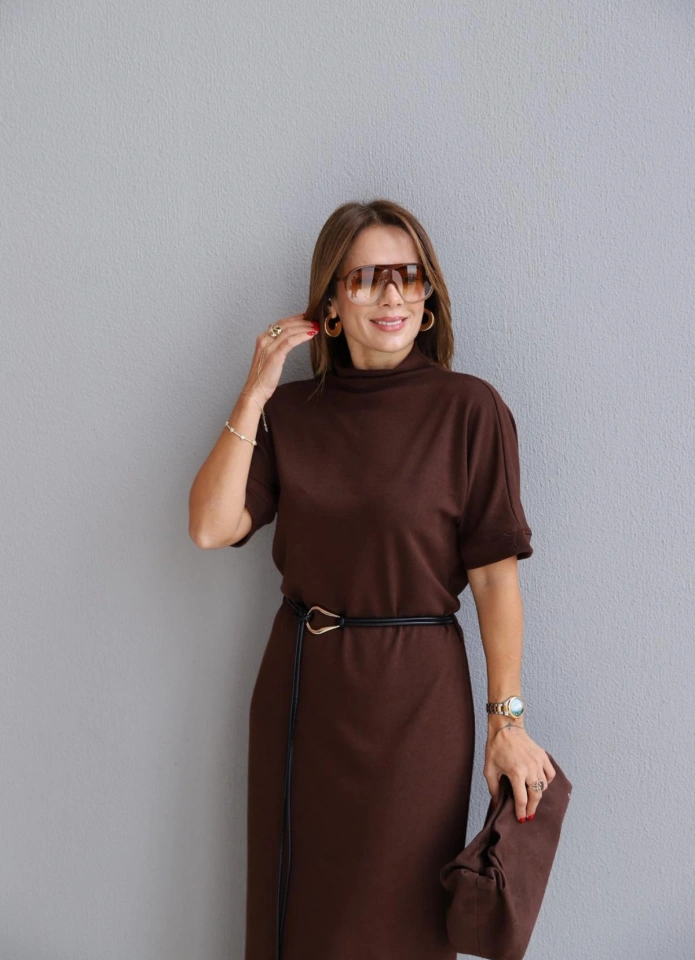 Kahverengi Kemerli Elbise