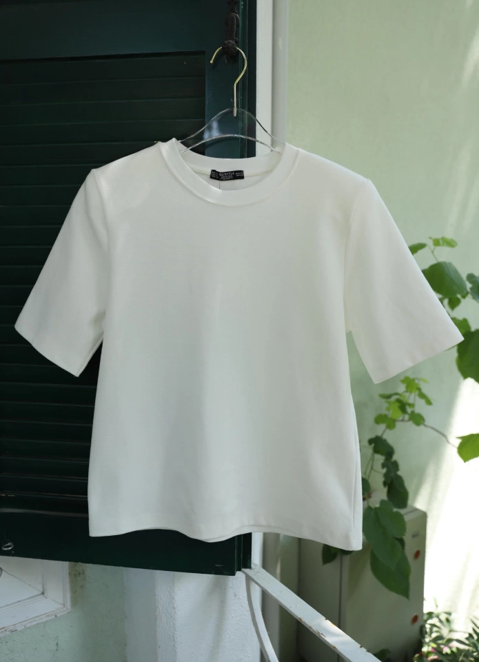 Kısa Kol Vatkalı Basic Tshirt