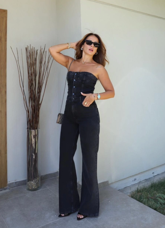 Siyah Askılı Jean Tulum
