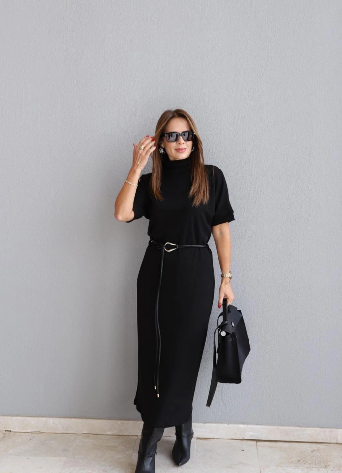 Siyah Kemerli Elbise