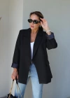 Siyah Astarlı Blazer Ceket