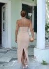 Beige Sırt Detay Arka Yırtmaçlı Kalem Elbise
