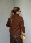Kahverengi Dik Yaka Hırka