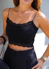 Siyah Dantel Detay Crop Atlet