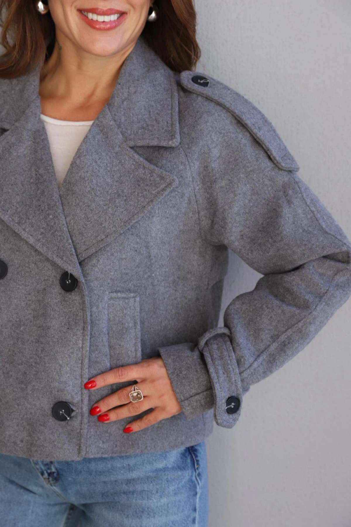 Gri Kısa Kaşe Ceket