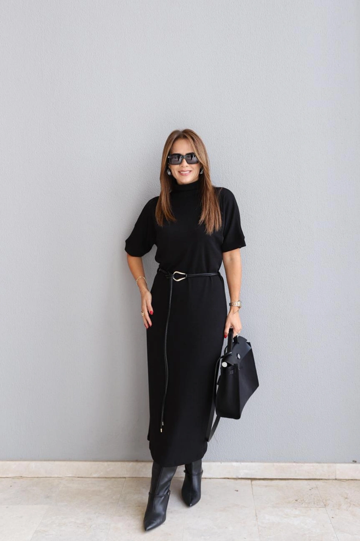 Siyah Kemerli Elbise