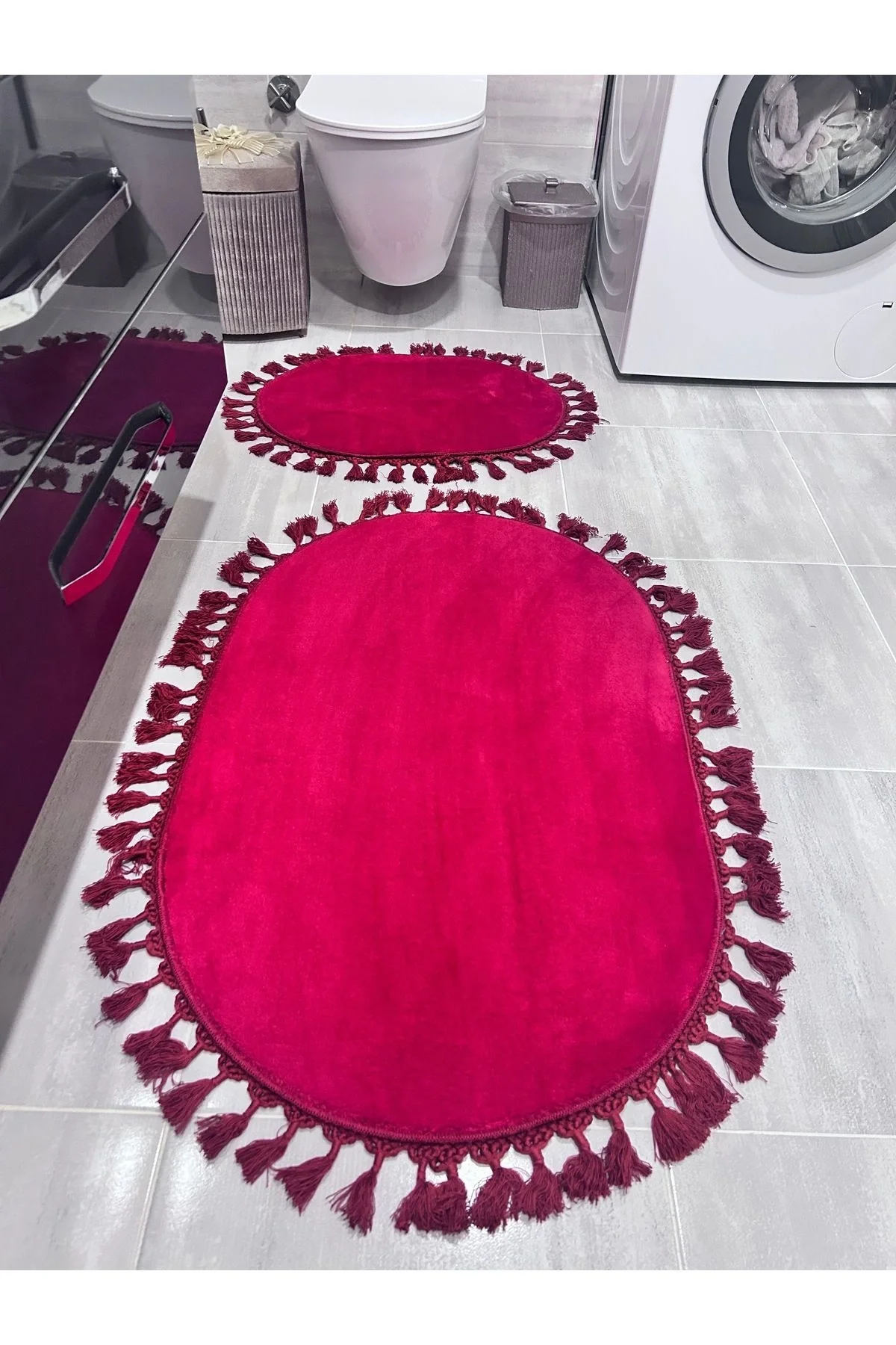 Peluş Puffy Bambu Kaymaz Deri Taban 2li Set Klozet Kırmızı Ponpon Banyo Paspas Takımı