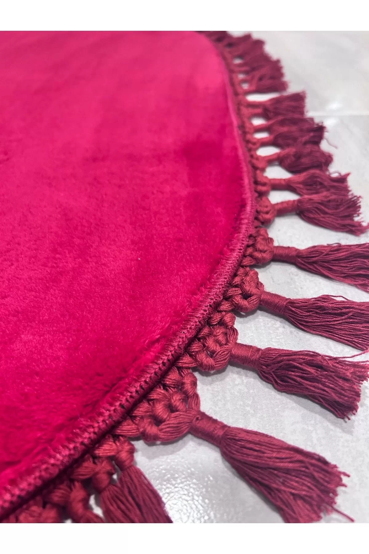 Peluş Puffy Bambu Kaymaz Deri Taban 2li Set Klozet Kırmızı Ponpon Banyo Paspas Takımı