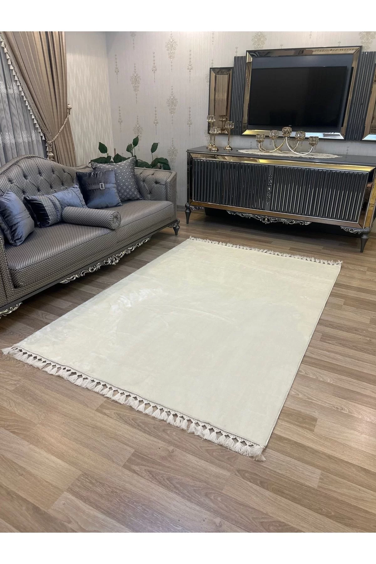 Peluş Puffy Yıkanabilir Kaymaz Oturma Odası Salon Mutfak Çocuk Odası Halısı Yumuşak Beyaz