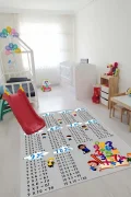Oyun Halısı Makinede Yıkanabilir Kaymaz Taban Leke Tutmaz Antibakteriyel Çocuk Odası Halısı
