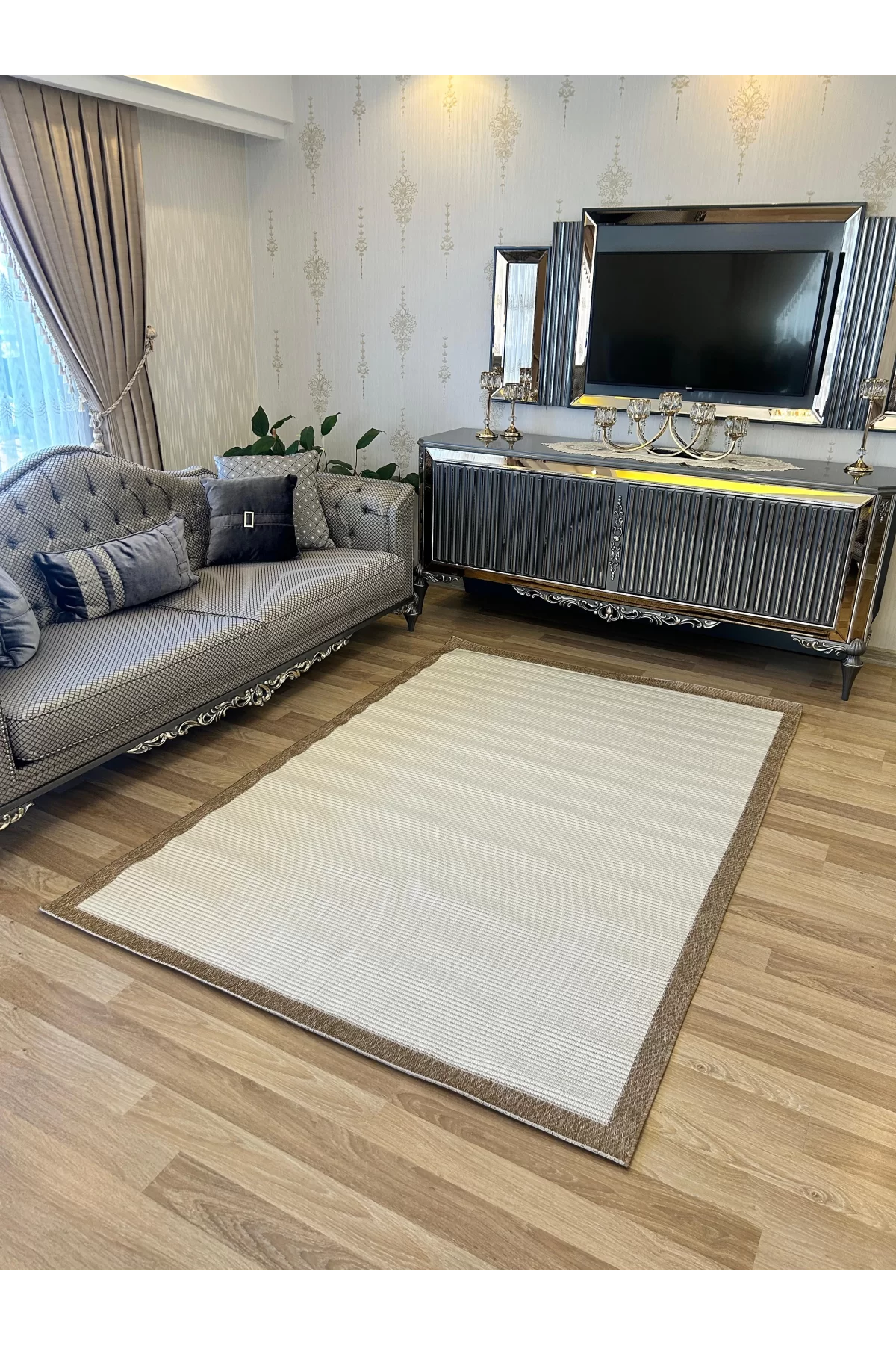 Sisal Düz Çizgili Halı – Modern Çerçeve Desenli, Kaymaz Taban, 4 Renk Seçeneği