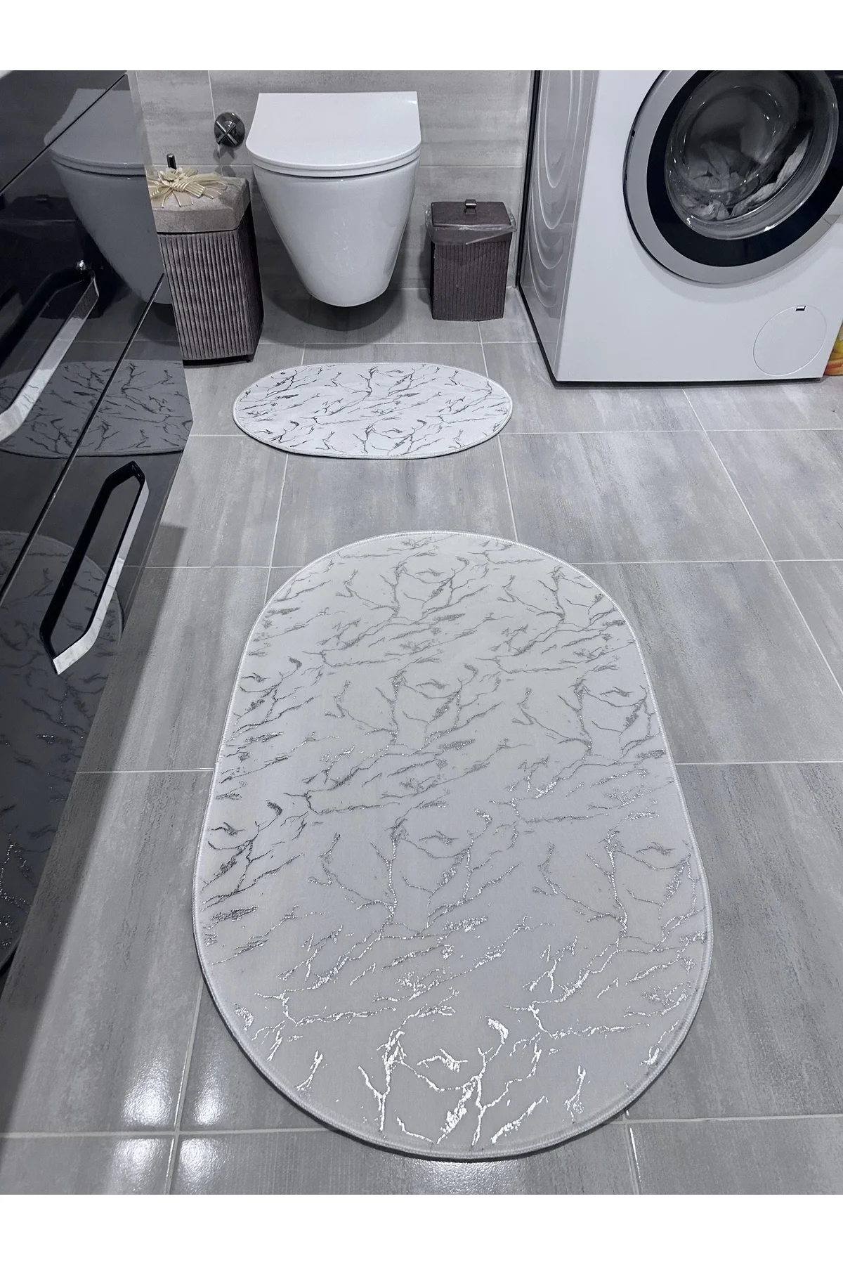 Simli Bambu Kaymaz Deri Taban 2li Set Klozet Beyaz Gümüş Banyo Paspas Takımı