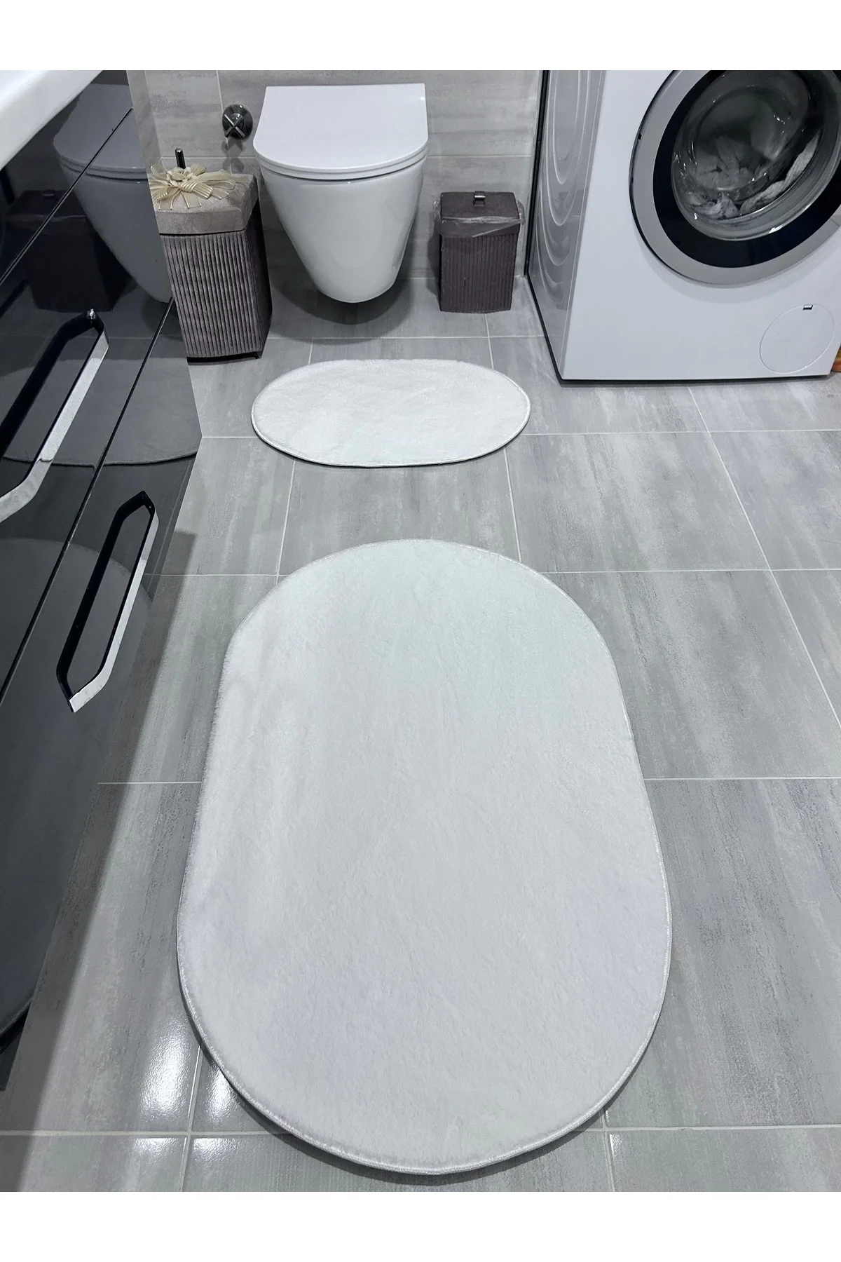 Peluş Puffy Bambu Kaymaz Deri Taban 2li Set Klozet Beyaz Banyo Paspas Takımı