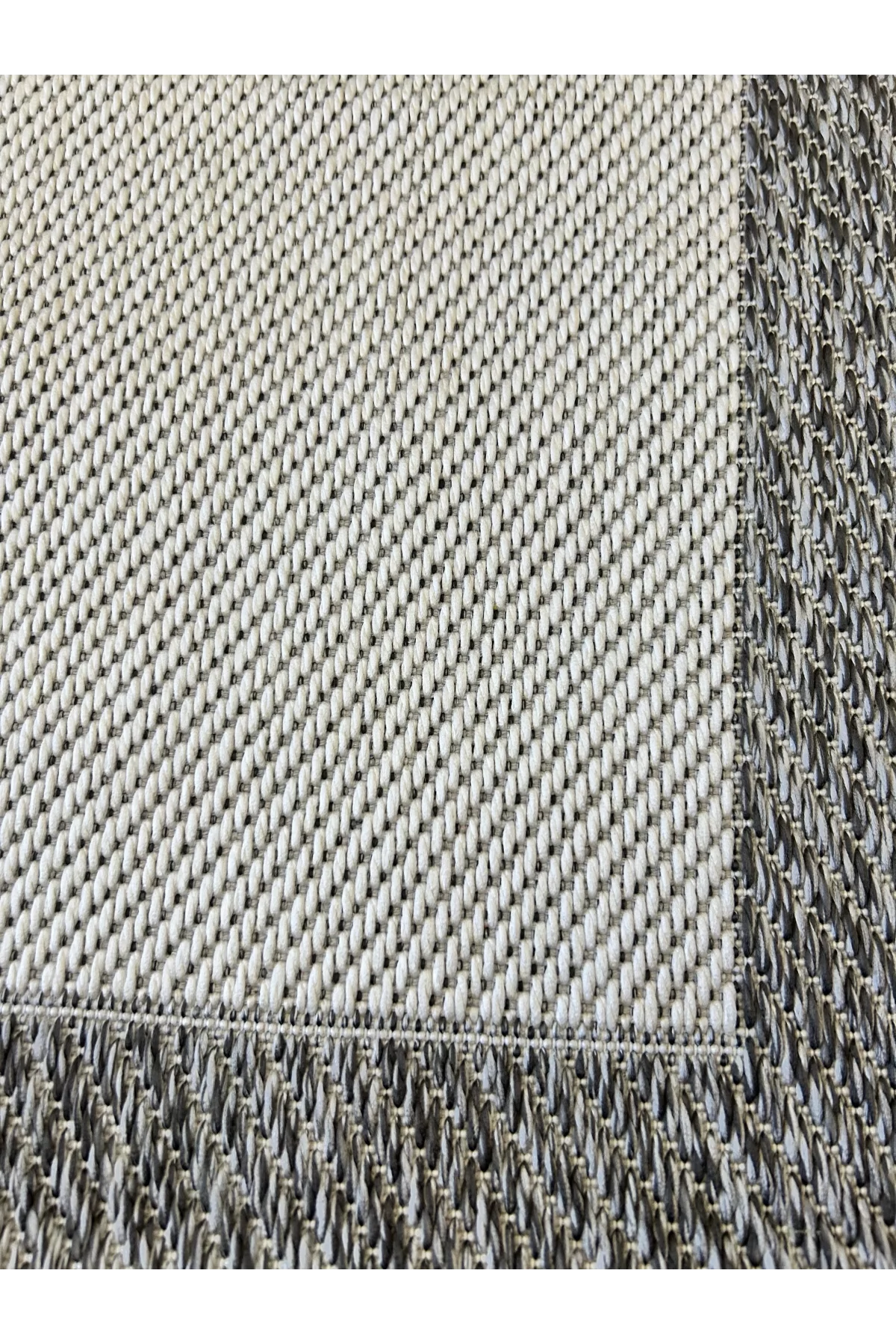 Sisal Çapraz Desenli Halı – Sade ve Şık Tasarım, Kaymaz Taban, 4 Renk Seçeneği