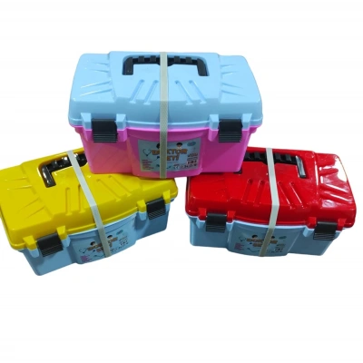 ÇANTALI DOKTOR SETİ