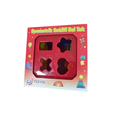 GEOMETRİK ŞEKİLLİ KARE BUL TAK