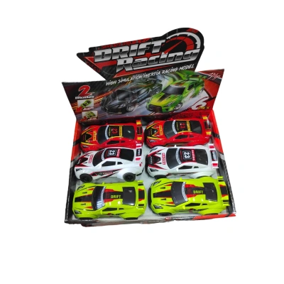 SÜRTMELİ DRİFT YAPAN 6 LI RENKLİ ARAÇ