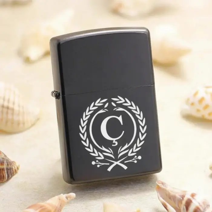Ç Harfli Kişiye Özel Harf Baskılı Benzinli Çakmak