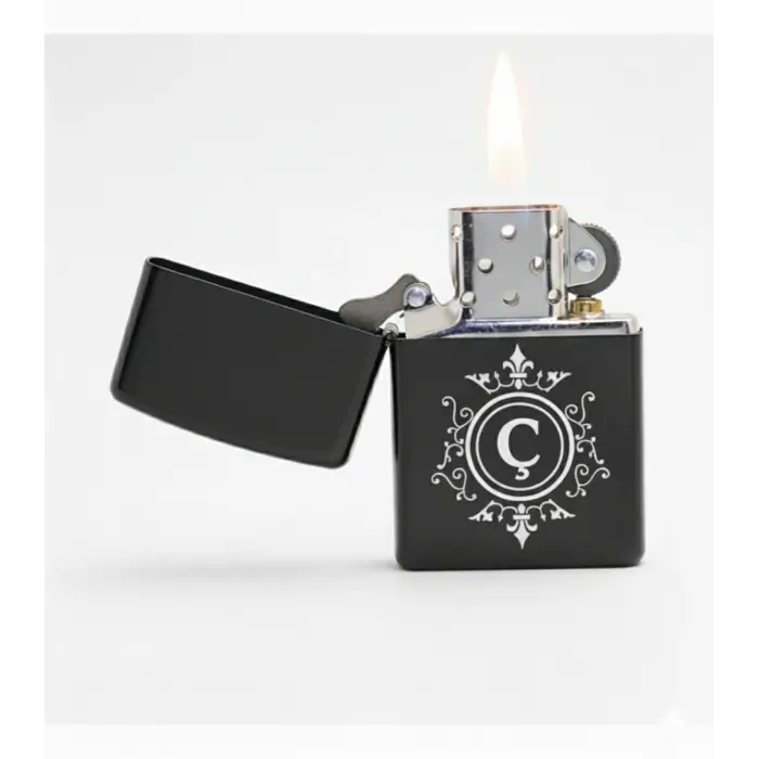 Ç Harfli Kişiye Özel Harf Baskılı Benzinli Çakmak