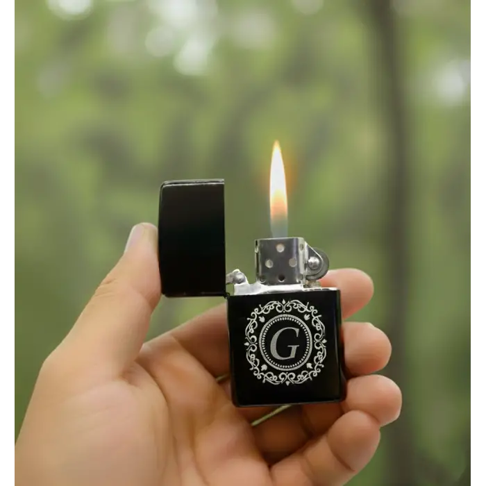 G Harfli Kişiye Özel Harf Baskılı Benzinli Çakmak