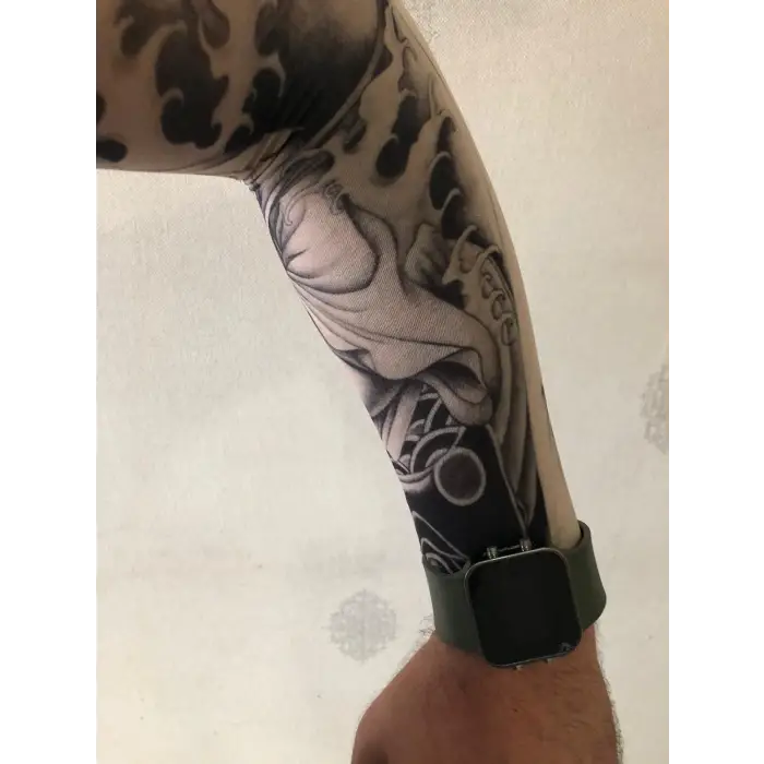 Giyilebilir Çorap Dövme Zar Dövmesi Çift Kol