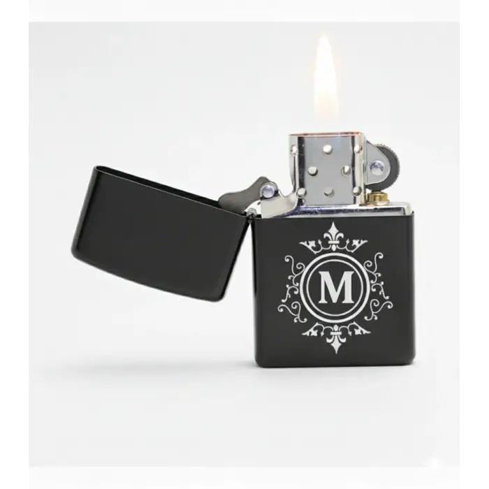 M Harfli Kişiye Özel Harf Baskılı Benzinli Çakmak