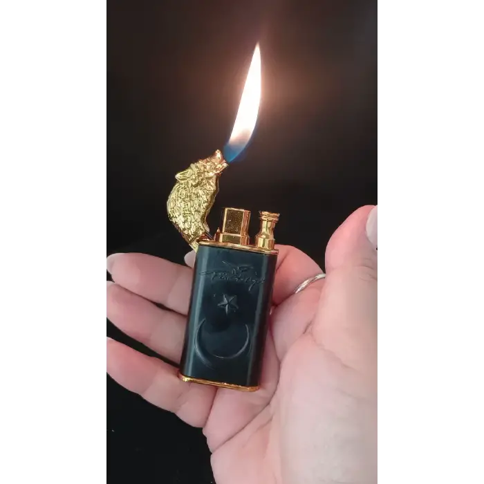 Mat Siyah Lüks Hediye Çakmak - Gold Kurt Figürlü Ay Yıldız Kabartmalı