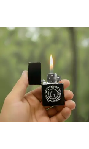 G Harfli Kişiye Özel Harf Baskılı Benzinli Çakmak