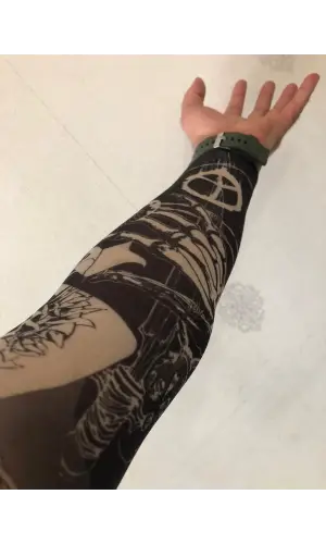 Giyilebilir Çorap Dövme Zar Dövmesi Çift Kol