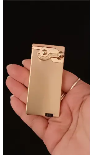 Özel Mekanizmalı Metal Gold Koleksiyonluk Rüzgar Geçirmez Çakmak