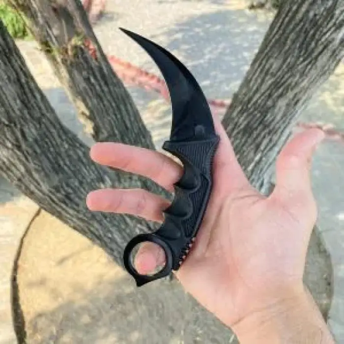 Super Knifes Outdoor Karambit