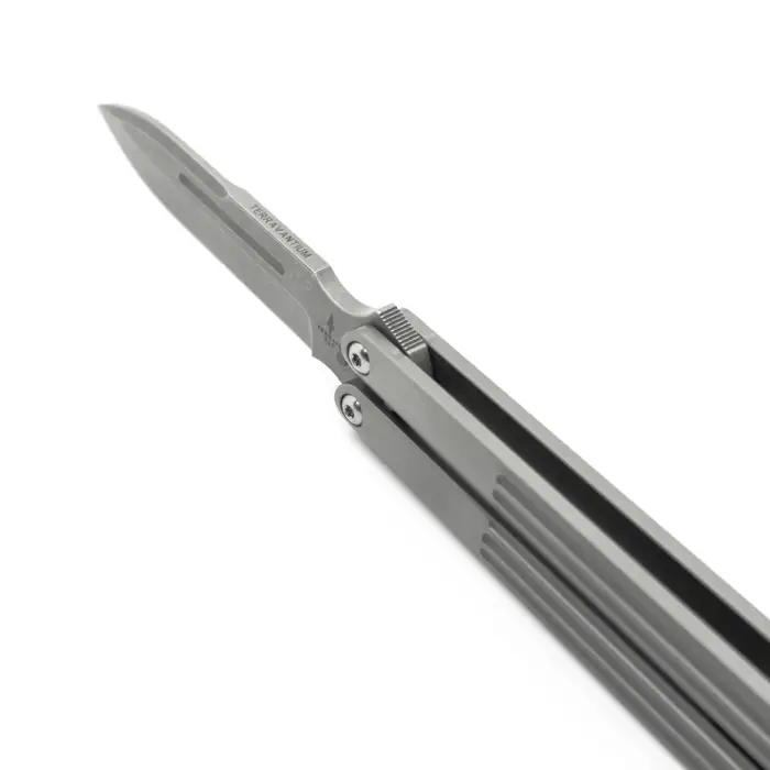 AlsepeteAvm Titanyum Kaplama Kelebek Bıçak – Hafif ve Sağlam