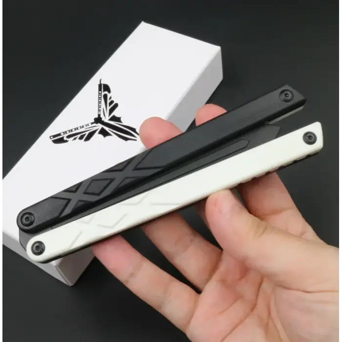 AlsepeteAvm LED Işıklı Kelebek Bıçak – Gece Gösterimi