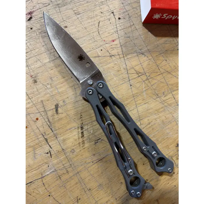 AlsepeteAvm Renkli Perçinli Kelebek Bıçak – Hiphop Stili