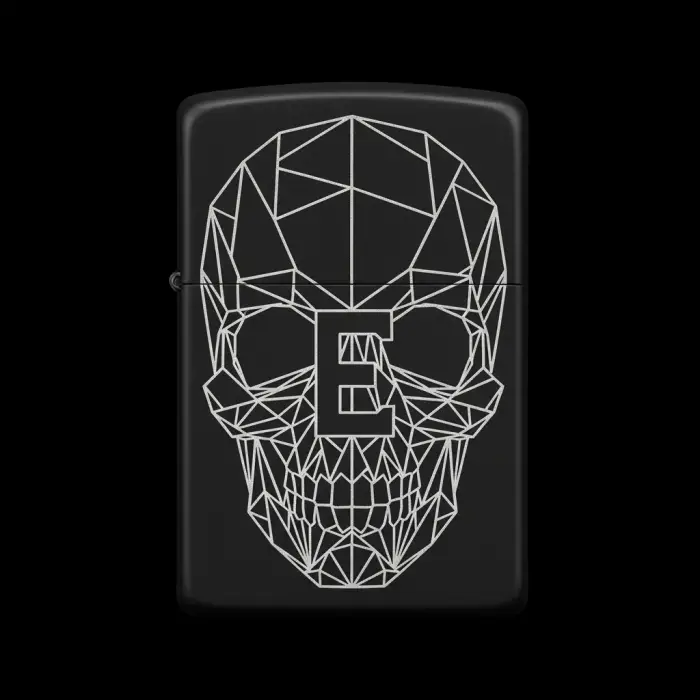 Benzinli Çakmak Kuru Kafa Figürlü E Harfli Tasarım - V19