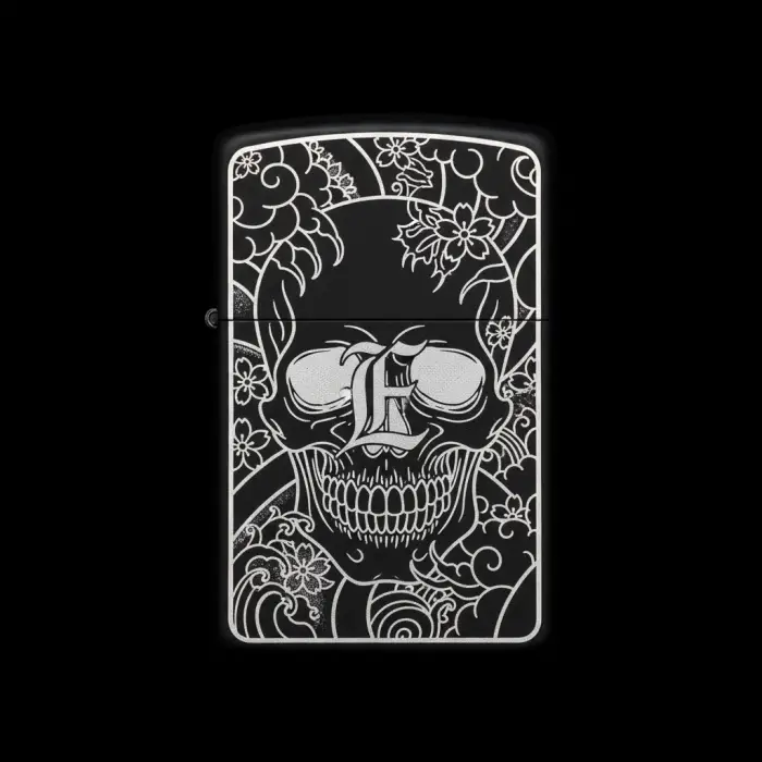 Benzinli Çakmak Kuru Kafa Figürlü E Harfli Tasarım - V78