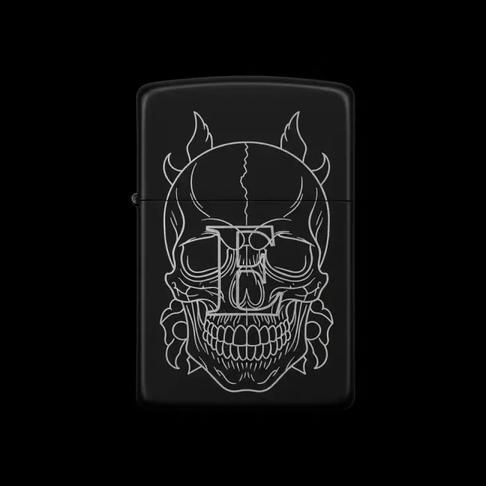 Benzinli Çakmak Kuru Kafa Figürlü E Harfli Tasarım - V90