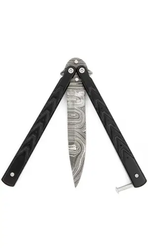 Çizgi Desenli Kelebek Bıçak – Minimal Trend – 2025