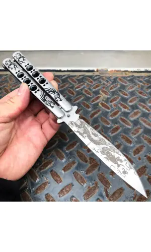 AlsepeteAvm Renkli Perçinli Kelebek Bıçak – Hiphop Stili