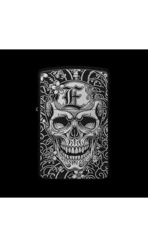 Benzinli Çakmak Kuru Kafa Figürlü E Harfli Tasarım - V29