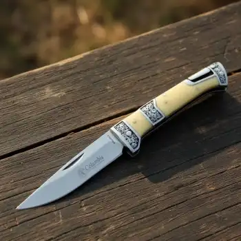 Knivox Columbia Company MB3936-C Gravür İşlemeli Kemik Kabze Kamp Çakısı