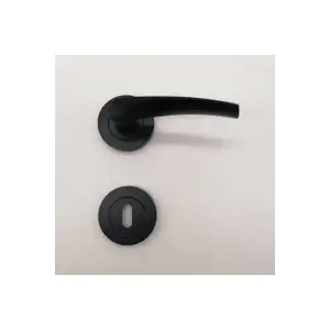 BURAK ROZETLİ SİYAH ODA