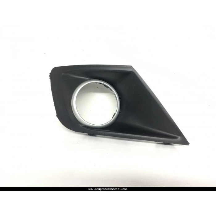 PEUGEOT 207 SİS KAPAĞI SAĞ (SİS DELİKLİ) 09>