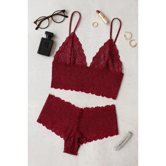 Kadın Bordo Dantel Bralet Şort Takımı – Asil Ve Sofistike İç Giyim